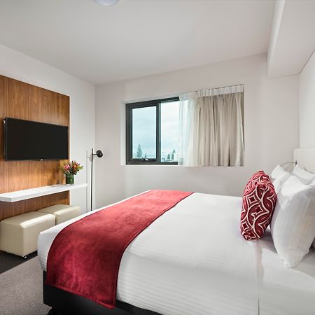 Ramada By Wyndham Vetroblu Scarborough Beach Perth Exterior foto