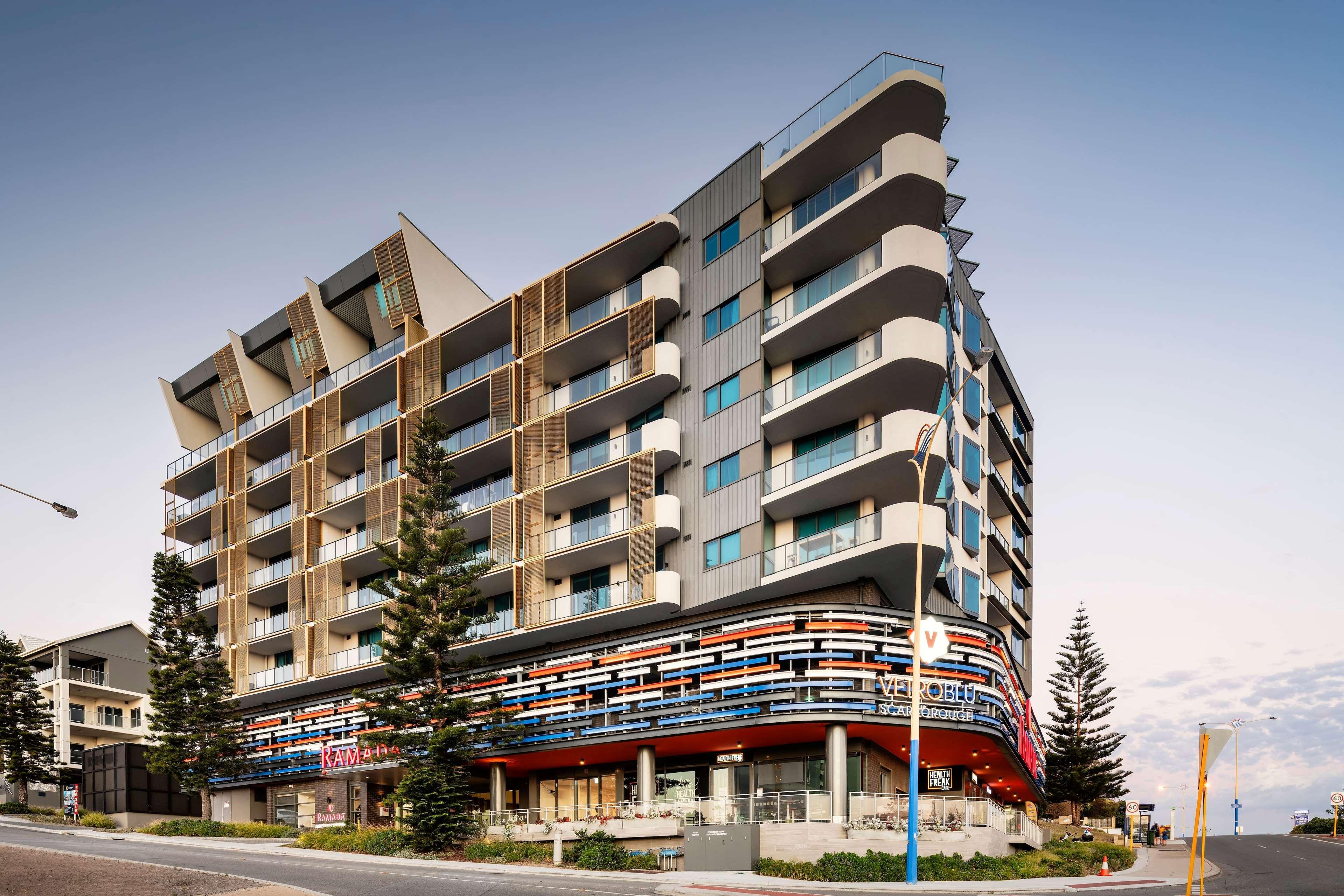 Ramada By Wyndham Vetroblu Scarborough Beach Perth Exterior foto